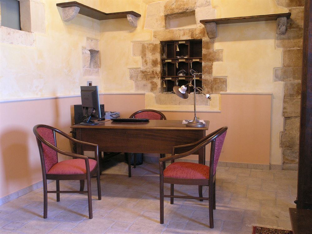 Casina Di Grotta Di Ferro Guest House ซานตาโกรเชกาเมรีนา ภายนอก รูปภาพ